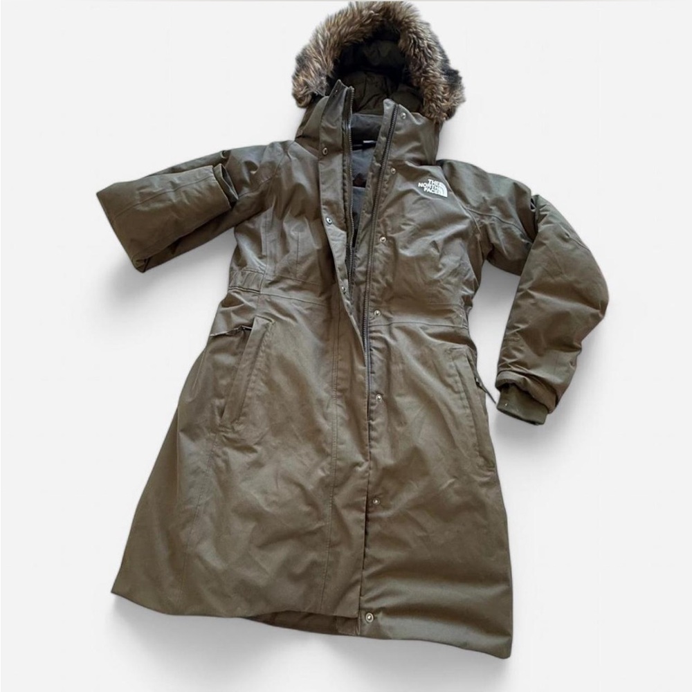 The North Face Women's Olive Parka